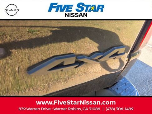 Used 2020 RAM 1500 Limited w/ Black Appearance Package AWD/4WD image 12