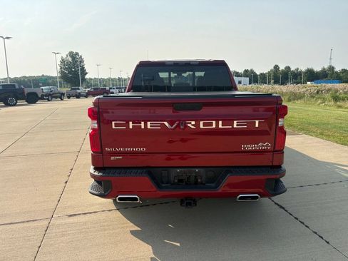 Used 2021 Chevrolet Silverado 1500 High Country w/ Technology Package AWD/4WD image 5
