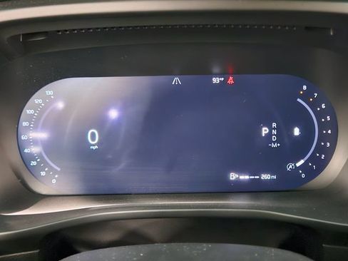 Certified 2026 Volvo XC40 B5 Plus AWD/4WD image 15