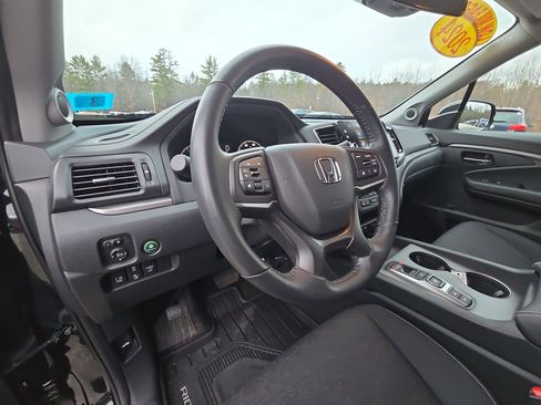 Used 2024 Honda Ridgeline Sport image 45