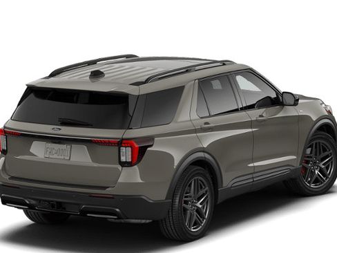 New 2026 Ford Explorer ST-Line w/ ST-Line Street Pack AWD/4WD image 26