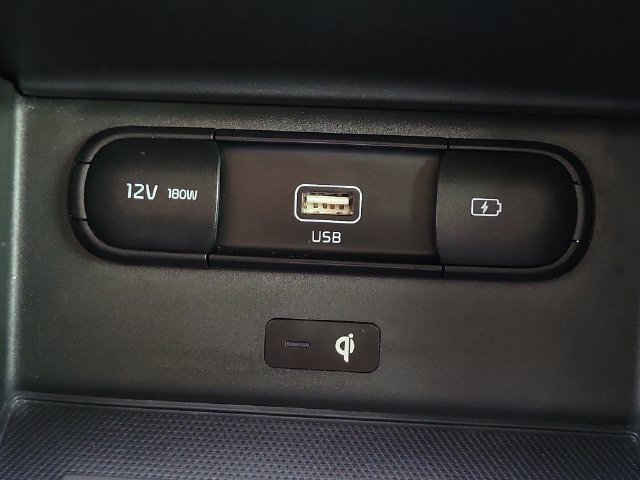 Used 2022 Kia Telluride EX w/ EX Premium Package AWD/4WD image 33