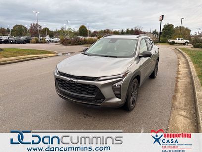 Used 2024 Chevrolet Trax ACTIV w/ Sunroof Package