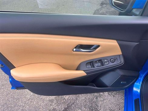 Certified 2025 Nissan Sentra SV w/ SV Premium Package image 15