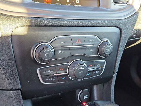 Used 2023 Dodge Charger SXT image 24