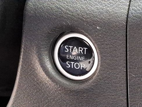 Used 2023 Nissan Frontier SV w/ SV Convenience Package image 22