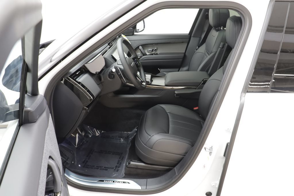 New 2026 Land Rover Range Rover Sport Dynamic SE AWD/4WD image 7