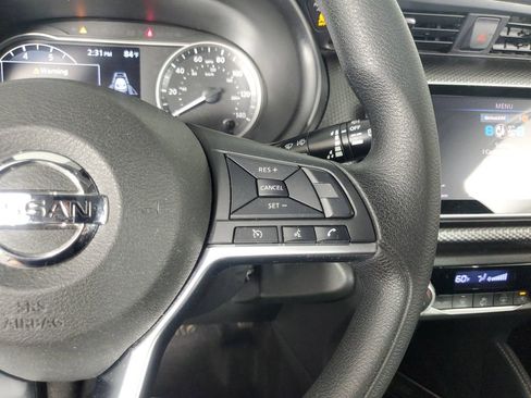 Used 2020 Nissan Kicks SV image 24