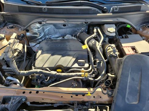 Used 2024 Buick Envista Preferred image 9