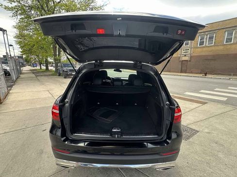 Used 2017 Mercedes-Benz GLC 300 4MATIC w/ Premium 1 Package image 35