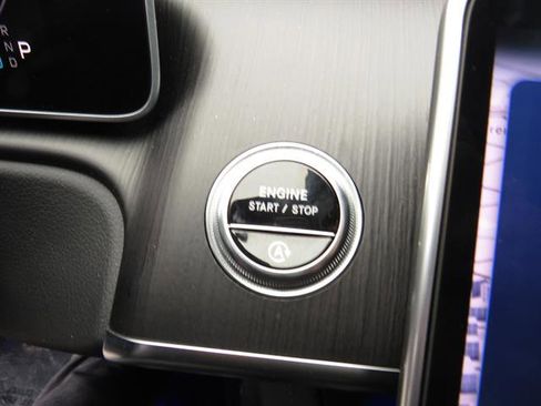 Used 2023 Mercedes-Benz S 500 4MATIC image 16