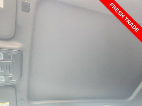 Used 2024 GMC Yukon AT4 w/ Technology Package AWD/4WD image 25