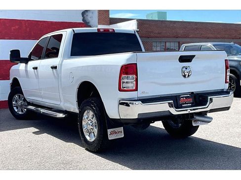 Used 2024 RAM 2500 Big Horn w/ Off Road Package AWD/4WD image 13