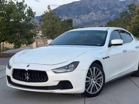 Used 2015 Maserati Ghibli RWD image 1