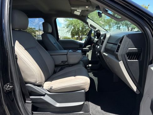 Used 2020 Ford F250 XL w/ STX Appearance Package image 26