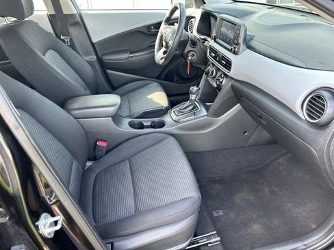 Used 2020 Hyundai Kona SE FWD image 45