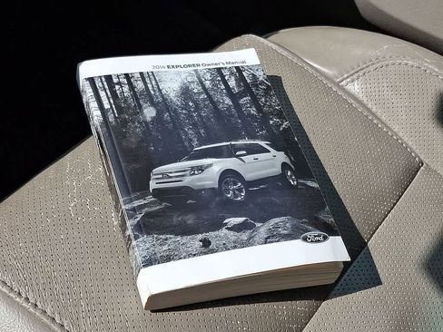 Used 2014 Ford Explorer Limited w/ Equipment Group 301A FWD image 24