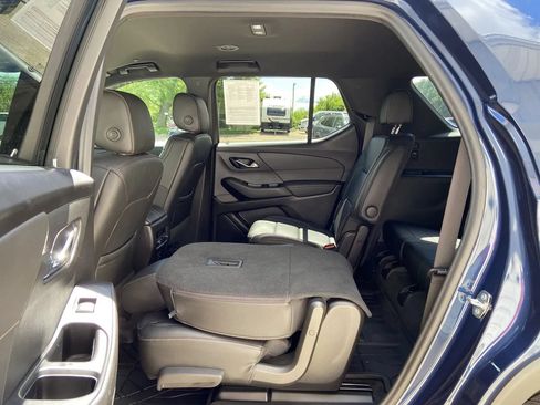 Used 2023 Chevrolet Traverse LT w/ LPO, Floor Liner Package AWD/4WD image 24