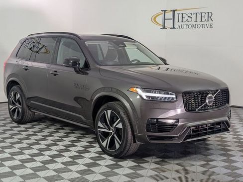 Used 2023 Volvo XC90 T8 Plus w/ Protection Package Premier image 2