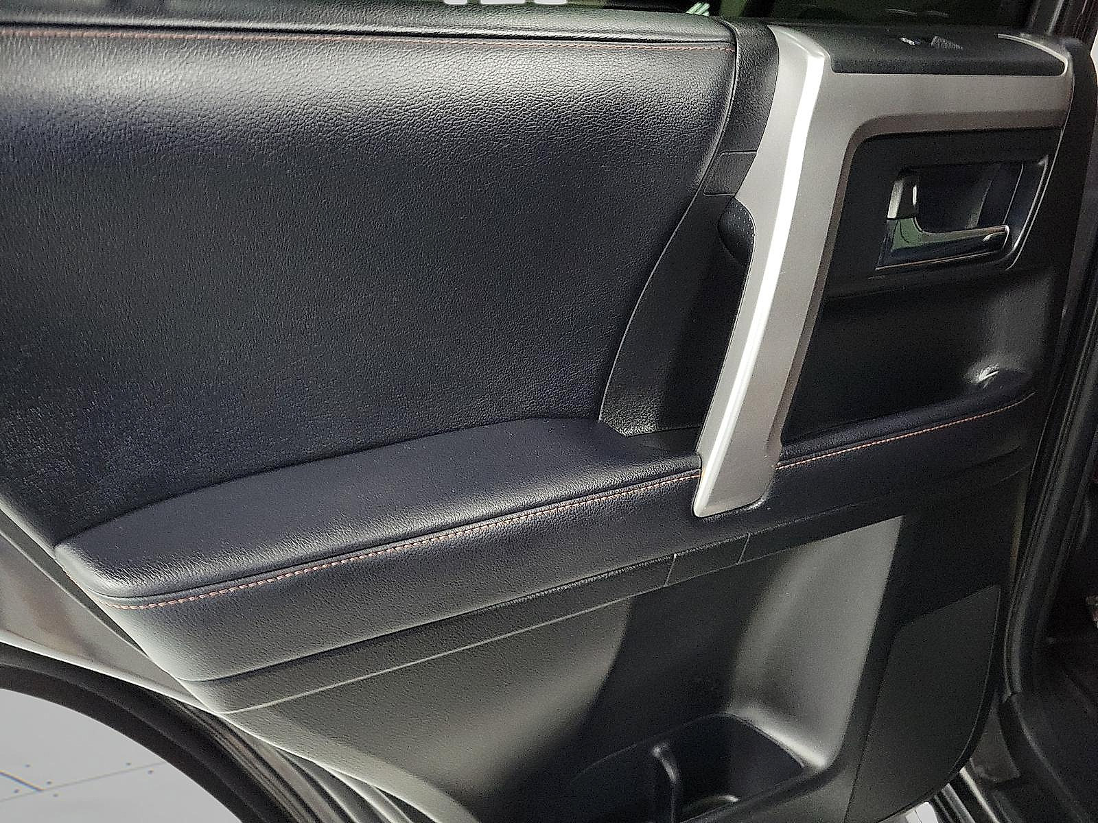 Certified 2019 Toyota 4Runner Limited AWD/4WD image 9