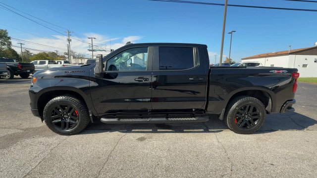 Certified 2023 Chevrolet Silverado 1500 RST w/ Redline Edition AWD/4WD image 5