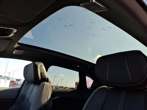 New 2026 Cadillac Optiq Luxury 1 image 13