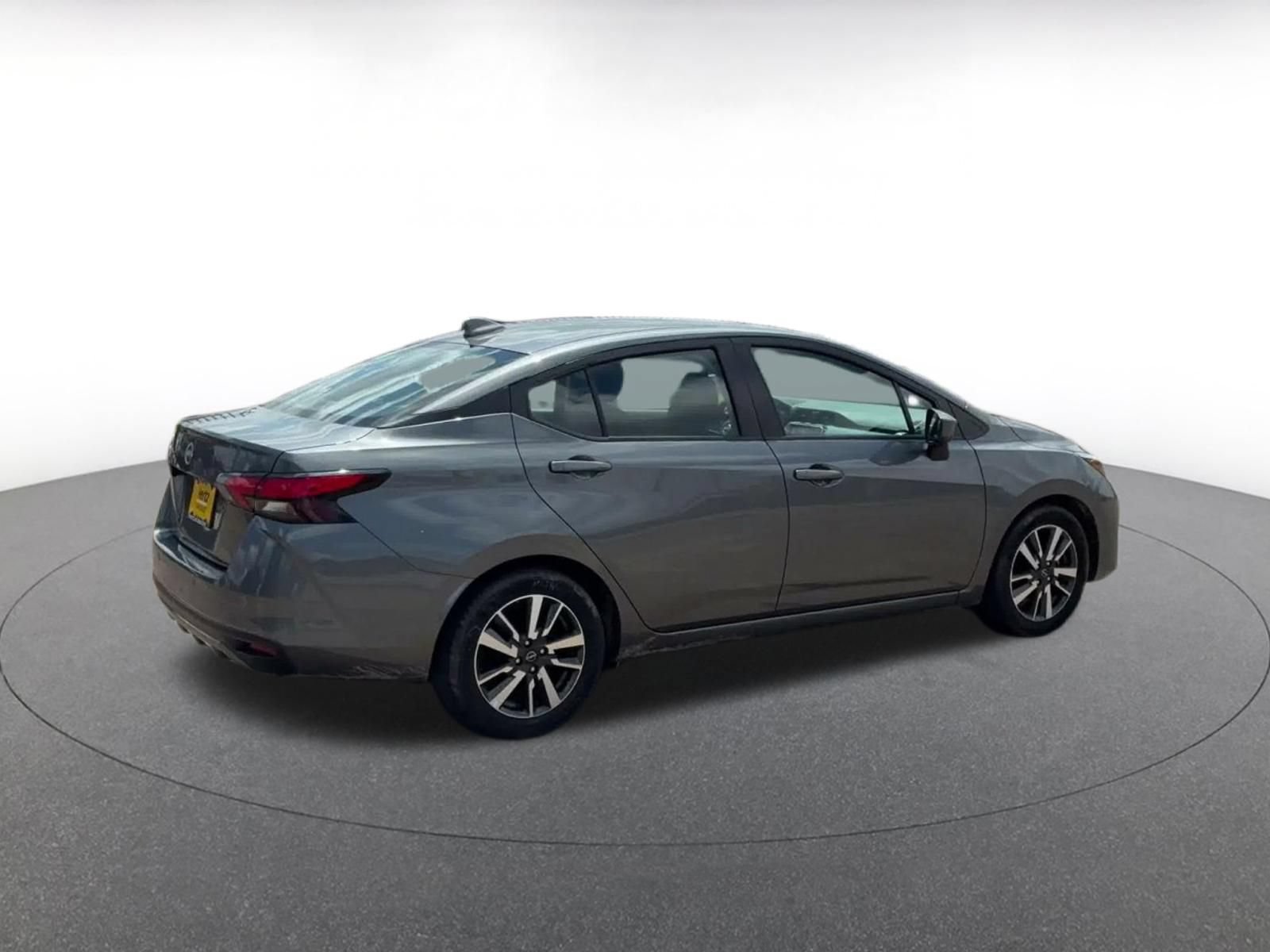 Used 2025 Nissan Versa SV FWD image 14