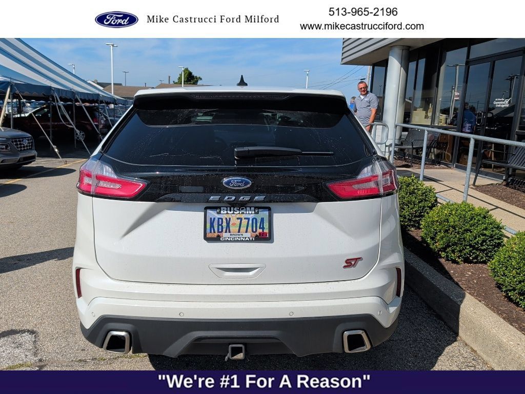 Used 2022 Ford Edge ST w/ Equipment Group 401A AWD/4WD image 4