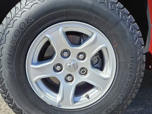 Used 2006 Dodge Dakota SLT w/ Trailer Tow Group image 11