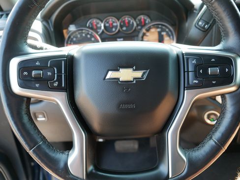 Used 2019 Chevrolet Silverado 1500 LT w/ All-Star Edition AWD/4WD image 25