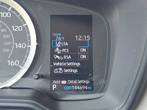 Used 2021 Toyota Corolla LE w/ Carpet Mat Package (TMS) FWD image 25