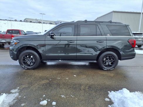 Used 2023 Ford Expedition Timberline image 4