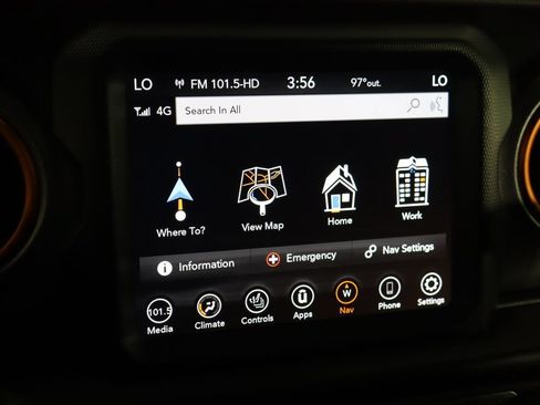 Used 2021 Jeep Gladiator Mojave AWD/4WD image 36