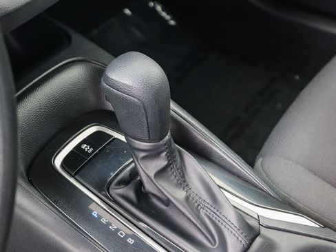 Used 2023 Toyota Corolla LE FWD image 17