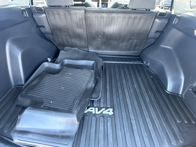 Used 2025 Toyota RAV4 LE AWD/4WD image 7
