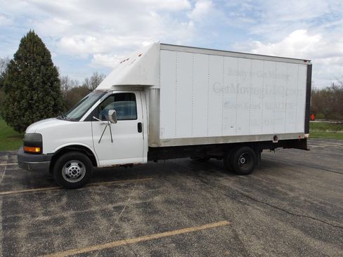 Used 2003 GMC Savana 3500 image 5