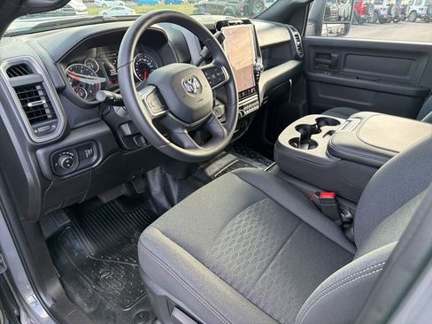 New 2026 RAM 3500 Tradesman AWD/4WD image 32