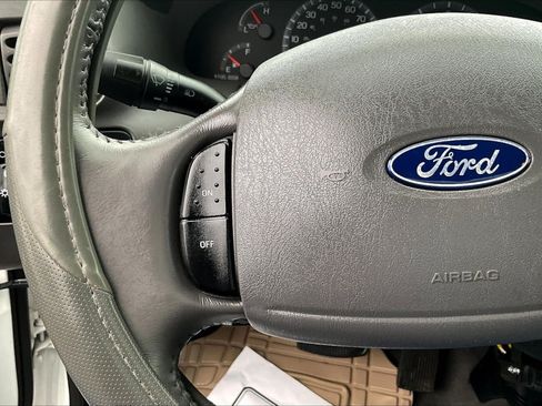 Used 2003 Ford F150 XLT AWD/4WD image 12