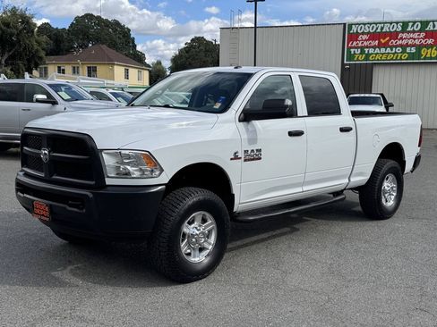 Used 2015 RAM 2500 Tradesman w/ Popular Equipment Group AWD/4WD image 3