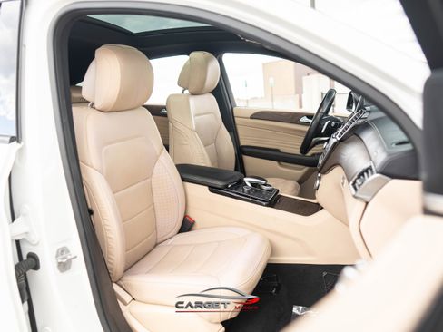 Used 2017 Mercedes-Benz GLE 43 AMG 4MATIC image 17