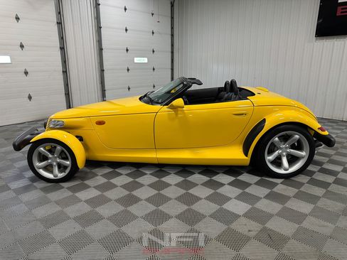 Used 1999 Plymouth Prowler RWD image 3