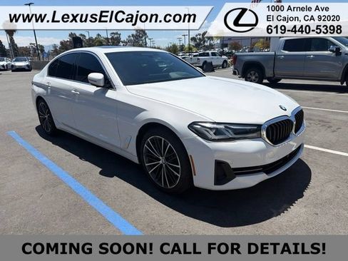 Used 2021 BMW 540i w/ Premium Package RWD image 2