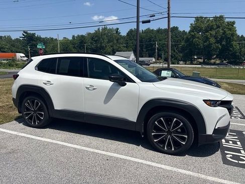 Used 2026 MAZDA CX-50 AWD 2.5 S w/ Cargo Package image 8