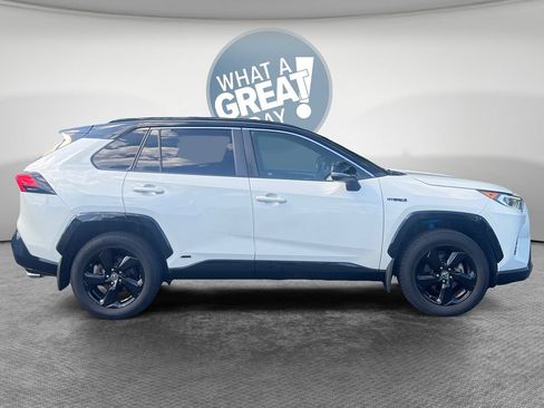 Used 2019 Toyota RAV4 XSE w/ Carpet Mat Package AWD/4WD image 2