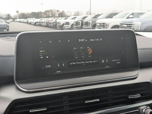 Used 2022 Kia Telluride S image 14