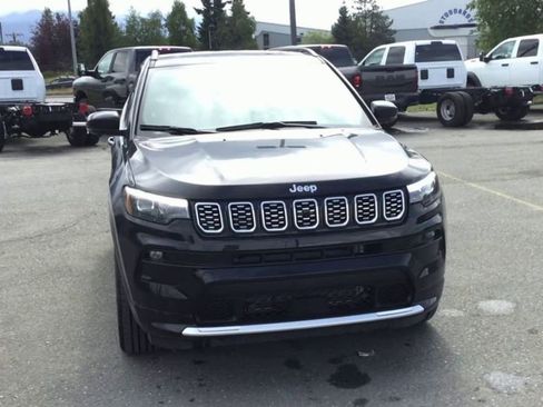New 2025 Jeep Compass Limited w/ Elite Group image 3