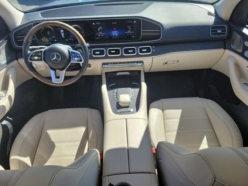 Used 2022 Mercedes-Benz GLS 450 GLS 450 image 2