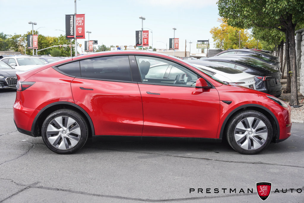 Used 2023 Tesla Model Y Long Range AWD/4WD image 8