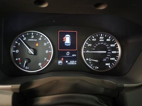 Certified 2024 Subaru Ascent Premium w/ Convenience Package image 24