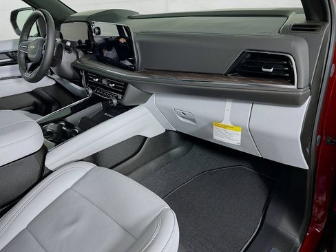 New 2026 Chevrolet Tahoe Premier AWD/4WD image 31